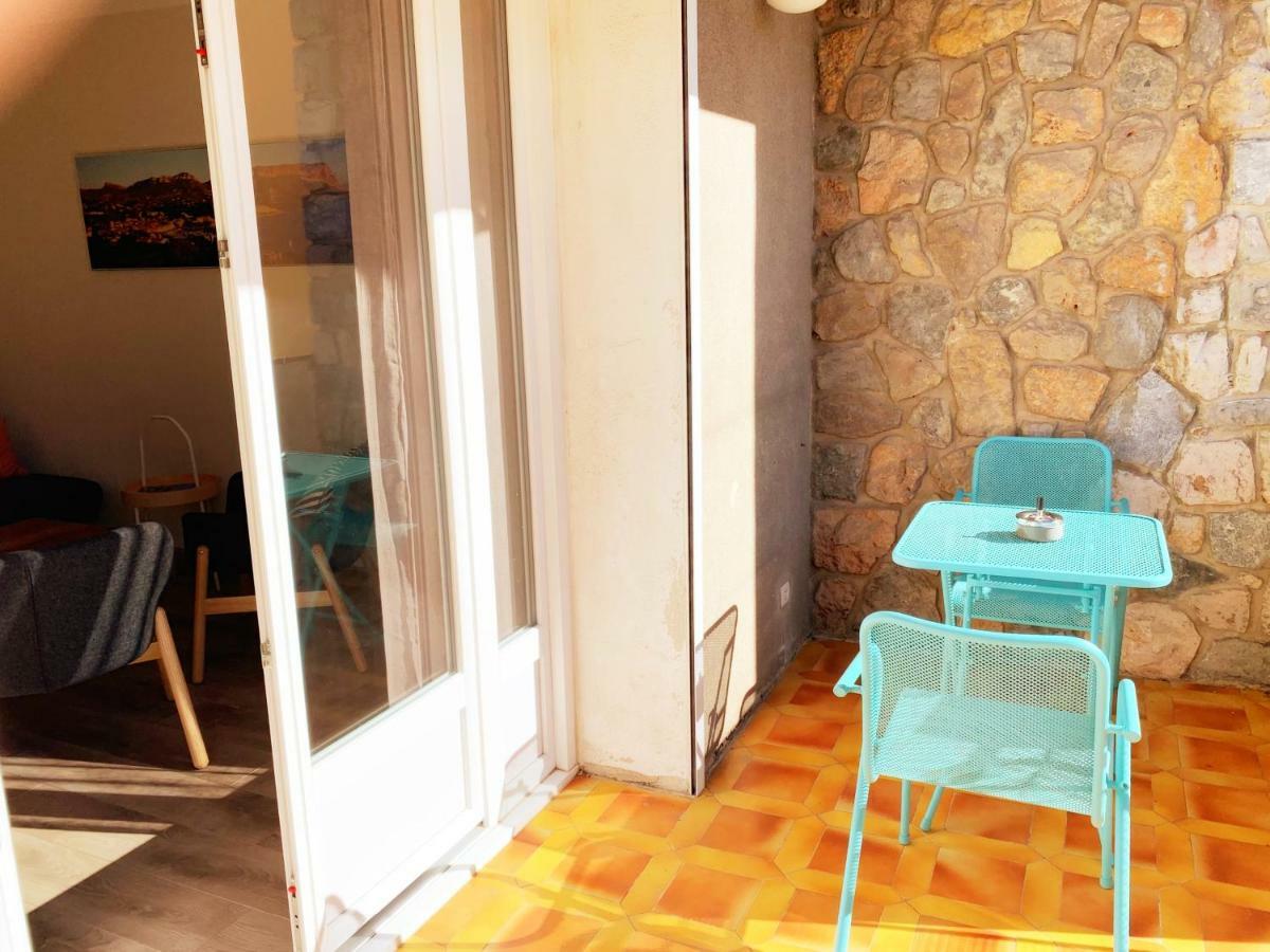 Le 13 Apartment Cassis Exterior photo